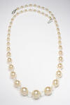 1 row pearl/crystals necklet Item no. 4149 with pearls and crystals